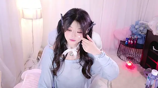 Snapshot of ChuYI-007 chatting on May 2, 2026, 8:52 am ChuYI-007 online show from May 2, 2026, 8:52 am