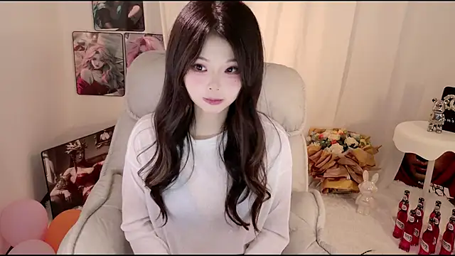 Snapshot of ChuYI-007 chatting on May 17, 2026, 9:49 am ChuYI-007 online show from May 17, 2026, 9:49 am
