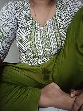 Snapshot of Misty-Meya chatting on July 20, 2026, 2:04 am Misty-Meya online show from July 20, 2026, 2:04 am
