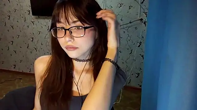 Snapshot of DelicaBrome chatting on May 30, 2026, 11:40 am DelicaBrome online show from May 30, 2026, 11:40 am