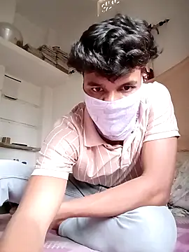 Snapshot of Sufian999 chatting on April 20, 2026, 11:57 am Sufian999 online show from April 20, 2026, 11:57 am