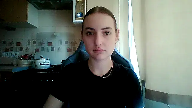 Snapshot of Lisanta chatting on May 22, 2026, 12:33 pm Lisanta online show from May 22, 2026, 12:33 pm