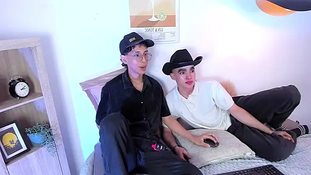 dax blaze online show from May 17, 2026, 3:37 am