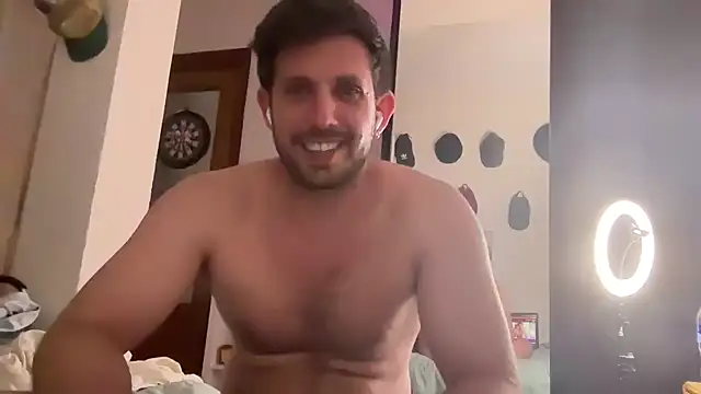 MathiasBellucci online show from May 21, 2026, 10:06 pm