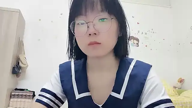 Snapshot of Belle-LL chatting on May 30, 2026, 3:42 pm Belle-LL online show from May 30, 2026, 3:42 pm