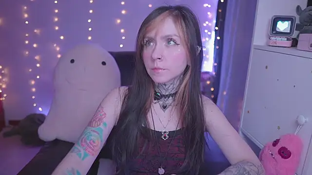 -VKatt online show from May 17, 2026, 3:04 am