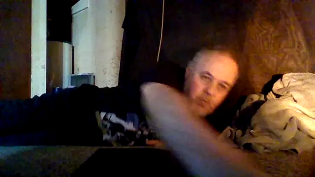 Nightshade1195 online show from May 26, 2026, 7:54 pm