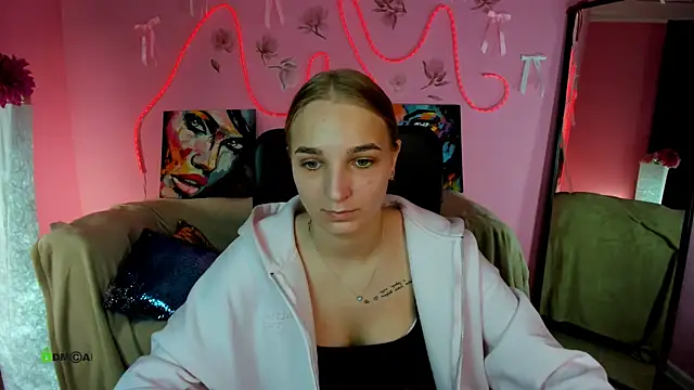 ollivia dream online show from May 5, 2026, 5:48 am