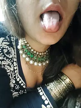 Reha 69 online show from May 12, 2026, 8:28 pm