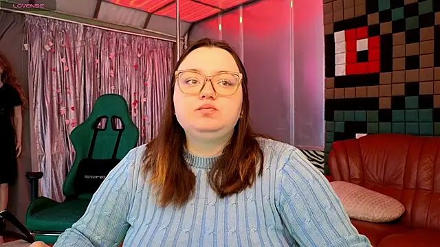 Snapshot of CatherineClaire chatting on May 24, 2026, 4:34 pm CatherineClaire online show from May 24, 2026, 4:34 pm