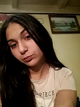Snapshot of amira1348 chatting on May 4, 2026, 7:54 pm amira1348 online show from May 4, 2026, 7:54 pm