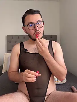 SubBoy bear online show from June 10, 2026, 12:04 pm