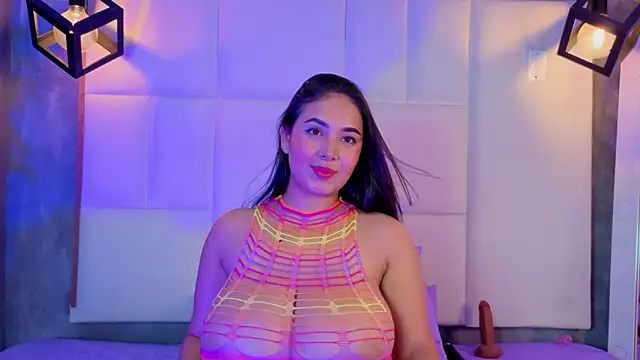 Violetta rose  online show from July 29, 2026, 10:41 pm