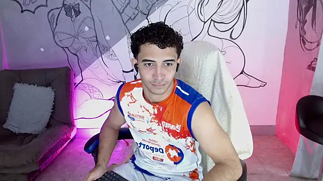 Snapshot of caius_bigcock1 chatting on May 30, 2026, 12:35 pm caius bigcock1 online show from May 30, 2026, 12:35 pm