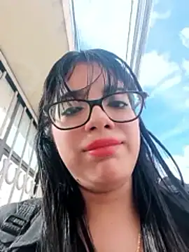 Snapshot of Dayii_sweet chatting on May 23, 2026, 8:24 pm Dayii sweet online show from May 23, 2026, 8:24 pm
