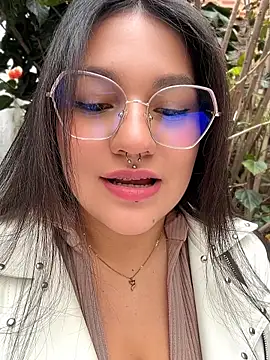 Snapshot of emily_gv1 chatting on May 29, 2026, 3:21 pm emily gv1 online show from May 29, 2026, 3:21 pm