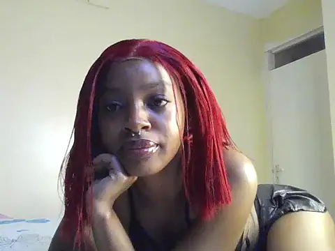 Snapshot of NylaMoon chatting on May 25, 2026, 5:13 am NylaMoon online show from May 25, 2026, 5:13 am