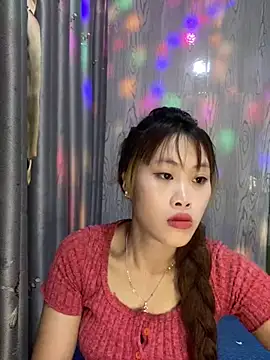 Snapshot of Ly-sexyy chatting on April 26, 2026, 7:17 am Ly-sexyy online show from April 26, 2026, 7:17 am
