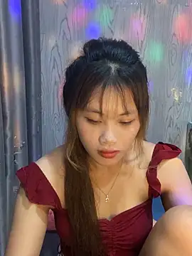 Snapshot of Ly-sexyy chatting on April 27, 2026, 7:28 am Ly-sexyy online show from April 27, 2026, 7:28 am