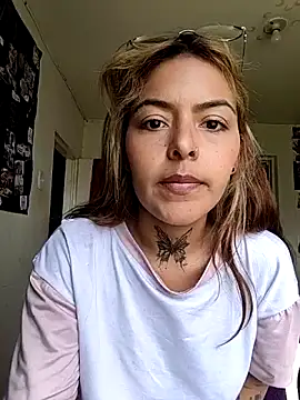 evafuckasd online show from May 19, 2026, 7:09 pm