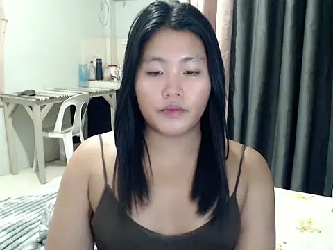 YourBaby Eva online show from June 21, 2026, 4:26 am