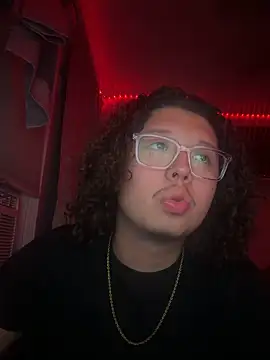 luv chino online show from May 27, 2026, 3:36 am