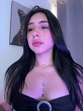 Snapshot of IsabellaNoir_ chatting on April 24, 2026, 9:28 pm IsabellaNoir online show from April 24, 2026, 9:28 pm