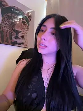 IsabellaNoir  online show from July 4, 2026, 5:30 pm