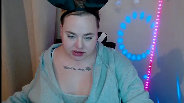 sweetvlada online show from May 9, 2026, 9:20 pm