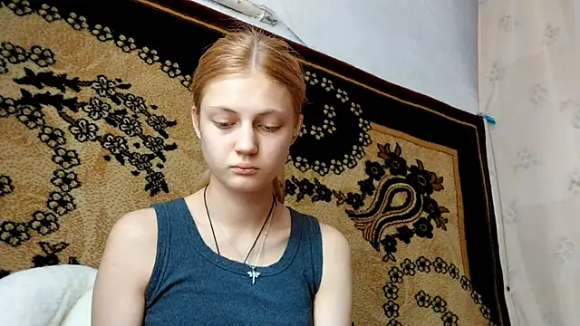 LunaLaday online show from June 12, 2026, 2:54 am