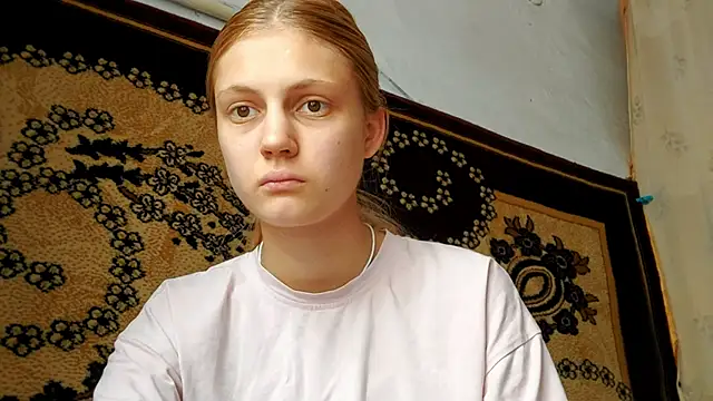 LunaLaday online show from June 30, 2026, 2:56 am