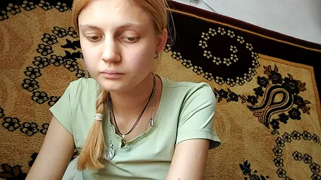 LunaLaday online show from July 7, 2026, 6:16 am