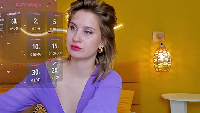 Lilianadaniels online show from May 14, 2026, 1:45 am