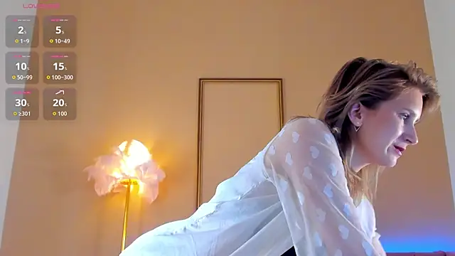 Lilianadaniels online show from June 14, 2026, 2:24 am