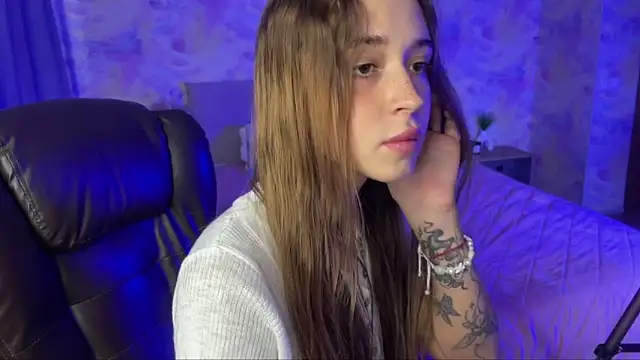 Snapshot of Tiana_Belle chatting on May 22, 2026, 1:13 am Tiana Belle online show from May 22, 2026, 1:13 am