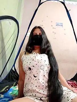 Priya 9945 online show from May 15, 2026, 4:19 am