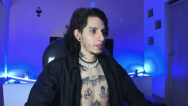 Vergil Noir  online show from April 23, 2026, 4:57 am