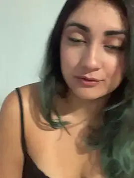 Snapshot of Camilaafg chatting on May 2, 2026, 2:11 pm Camilaafg online show from May 2, 2026, 2:11 pm