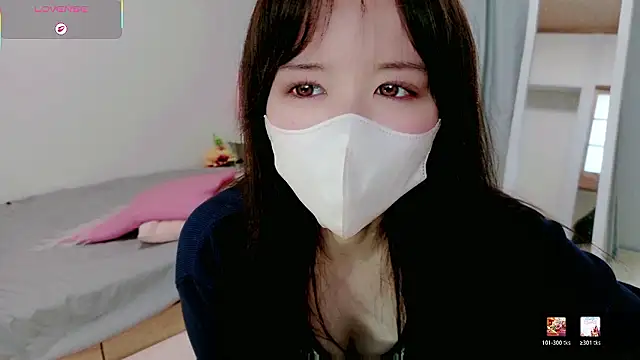 mayu chan  online show from July 14, 2026, 12:13 am