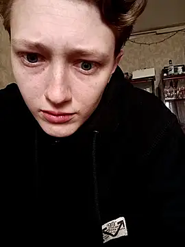 Snapshot of _LindaMiller_ chatting on May 12, 2026, 9:06 am LindaMiller online show from May 12, 2026, 9:06 am