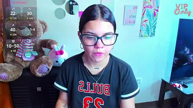 Snapshot of angelina_77 chatting on May 29, 2026, 3:54 pm angelina 77 online show from May 29, 2026, 3:54 pm