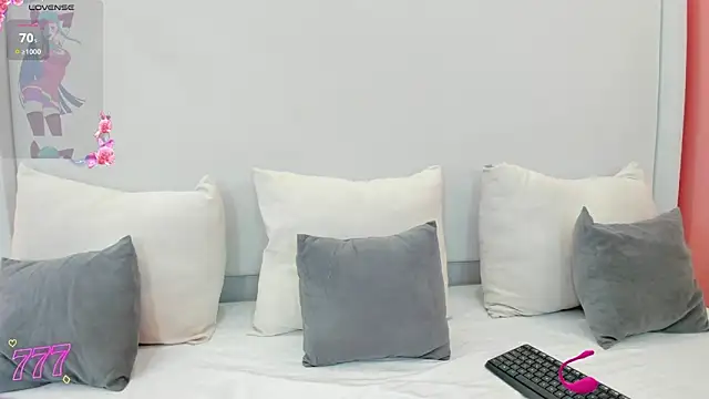 Snapshot of riley_dolly chatting on April 27, 2026, 9:24 pm riley dolly online show from April 27, 2026, 9:24 pm
