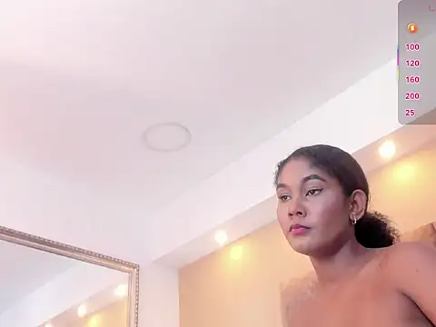Snapshot of AlissonJamess chatting on April 29, 2026, 5:30 pm AlissonJamess online show from April 29, 2026, 5:30 pm