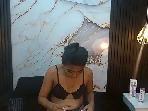 AndreaSerpa online show from May 7, 2026, 7:52 pm