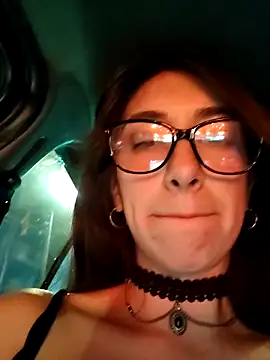 DaddyLolii online show from May 9, 2026, 12:16 am