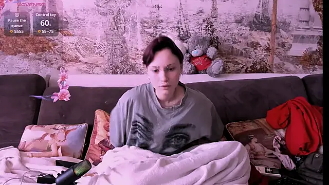 Snapshot of VikaViktoria chatting on May 1, 2026, 9:36 am VikaViktoria online show from May 1, 2026, 9:36 am