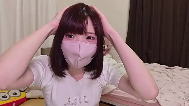 Snapshot of hiyo0001 chatting on May 7, 2026, 2:11 pm hiyo0001 online show from May 7, 2026, 2:11 pm