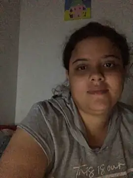 Snapshot of EliVanegas chatting on May 6, 2026, 10:04 pm EliVanegas online show from May 6, 2026, 10:04 pm