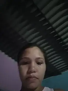 Snapshot of Pervertida15 chatting on May 29, 2026, 12:08 am Pervertida15 online show from May 29, 2026, 12:08 am