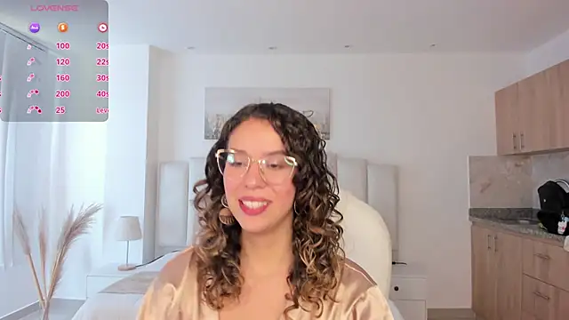 sienna luxor online show from May 24, 2026, 5:07 pm